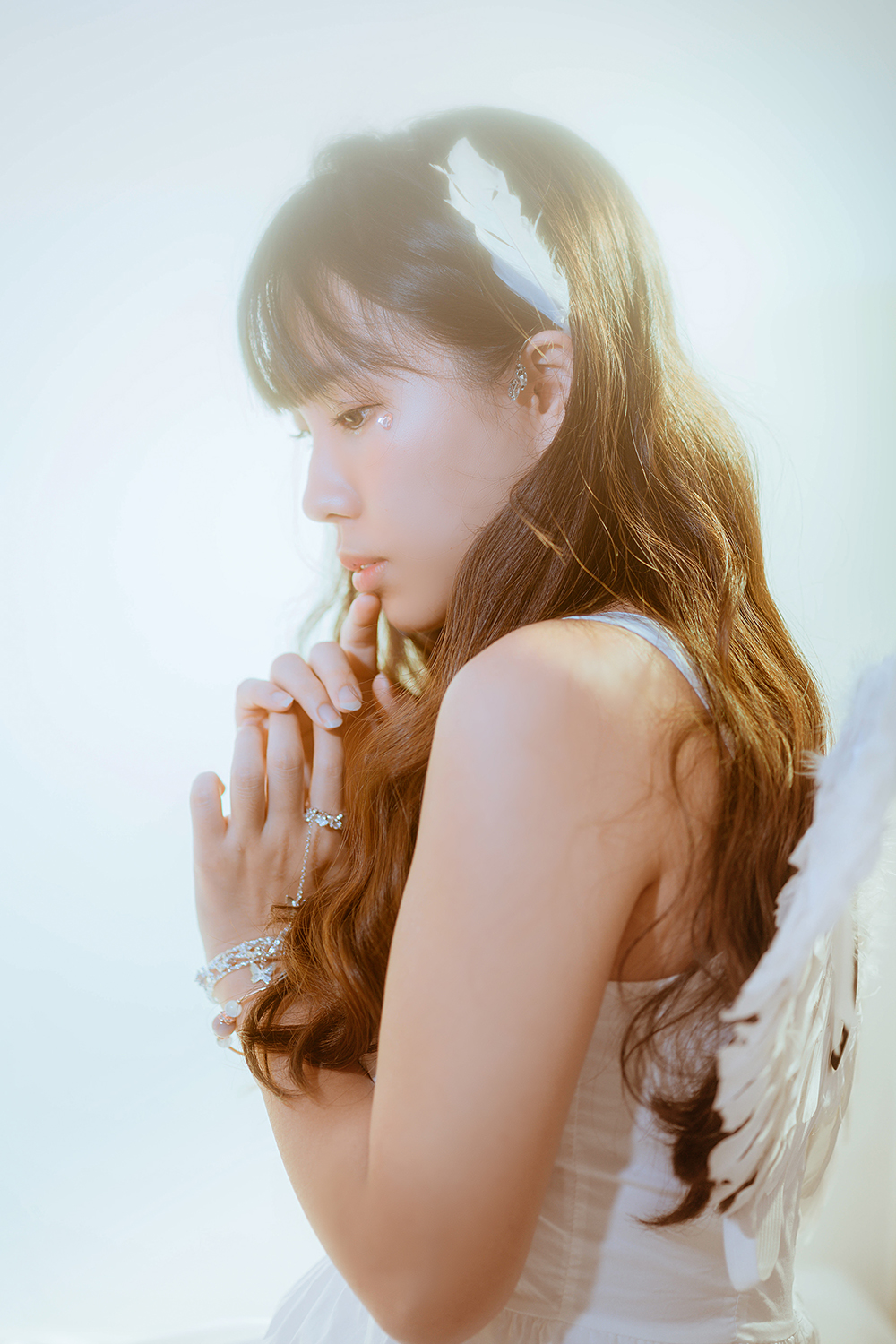 Whimsical portrait studio photography in Singapore.