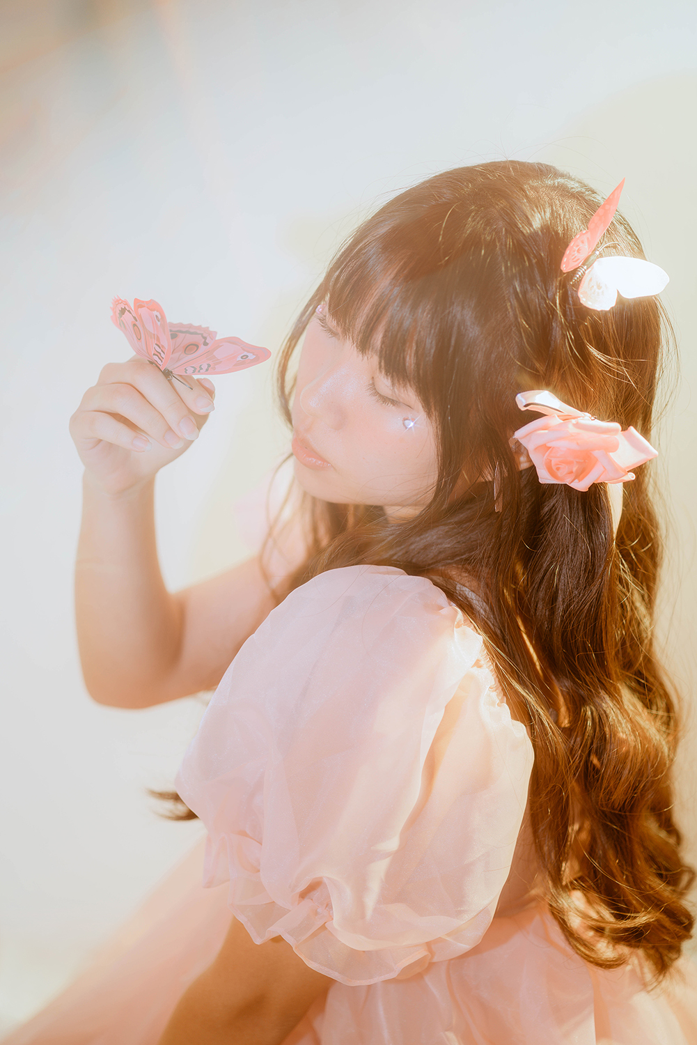 Whimsical portrait studio photography in Singapore.